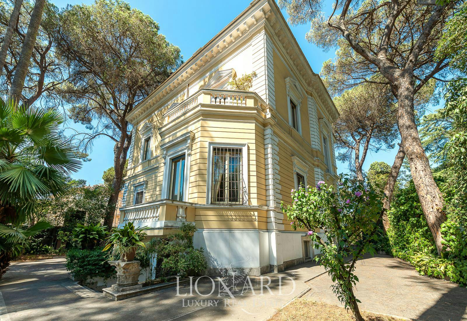 Studio for rent for €1,000 per month in Berlin, Sonnenallee